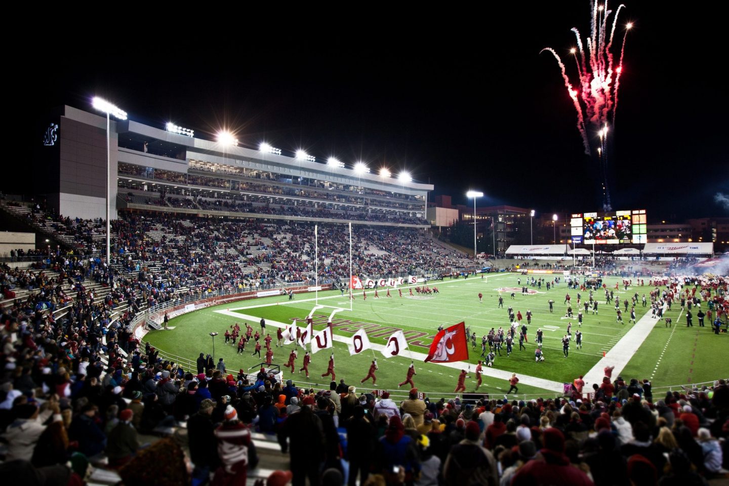 Hoffman Construction — WSU Martin Stadium