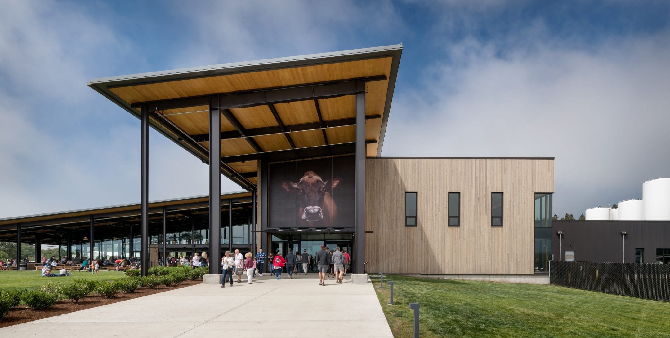 hoffman-construction-tillamook-creamery-visitor-center