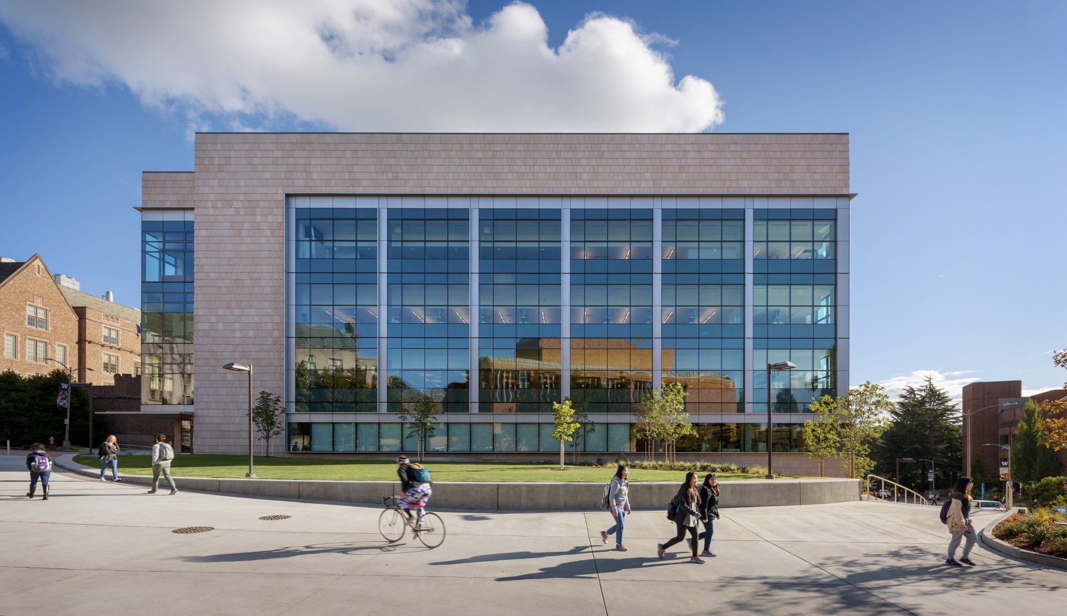 Hoffman Construction — UW Nanoengineering and Sciences Building